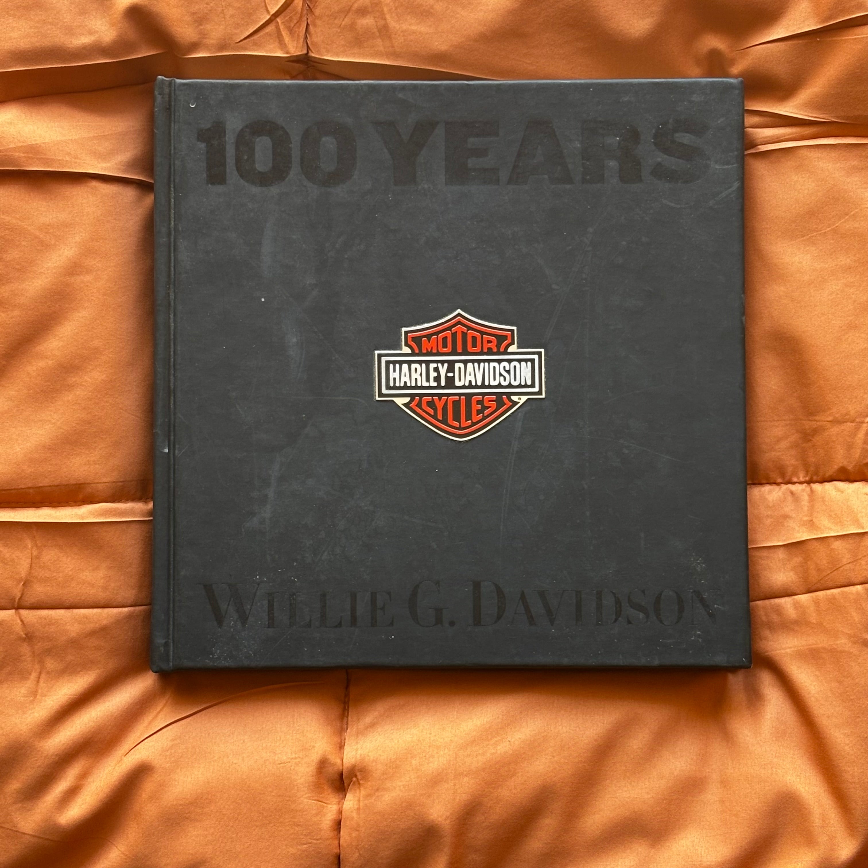 Harley Davidson Collectors Book