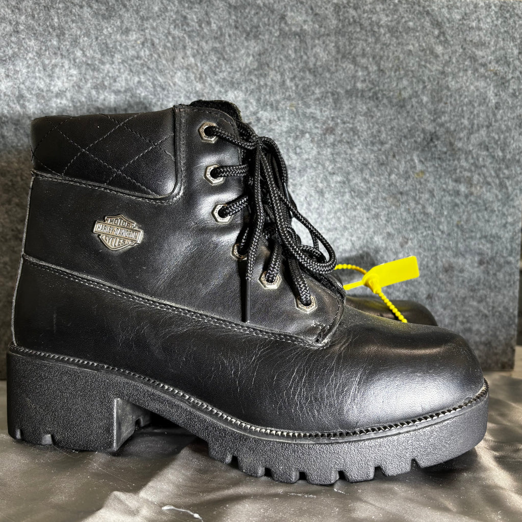 Size 9 Women’s HD boots