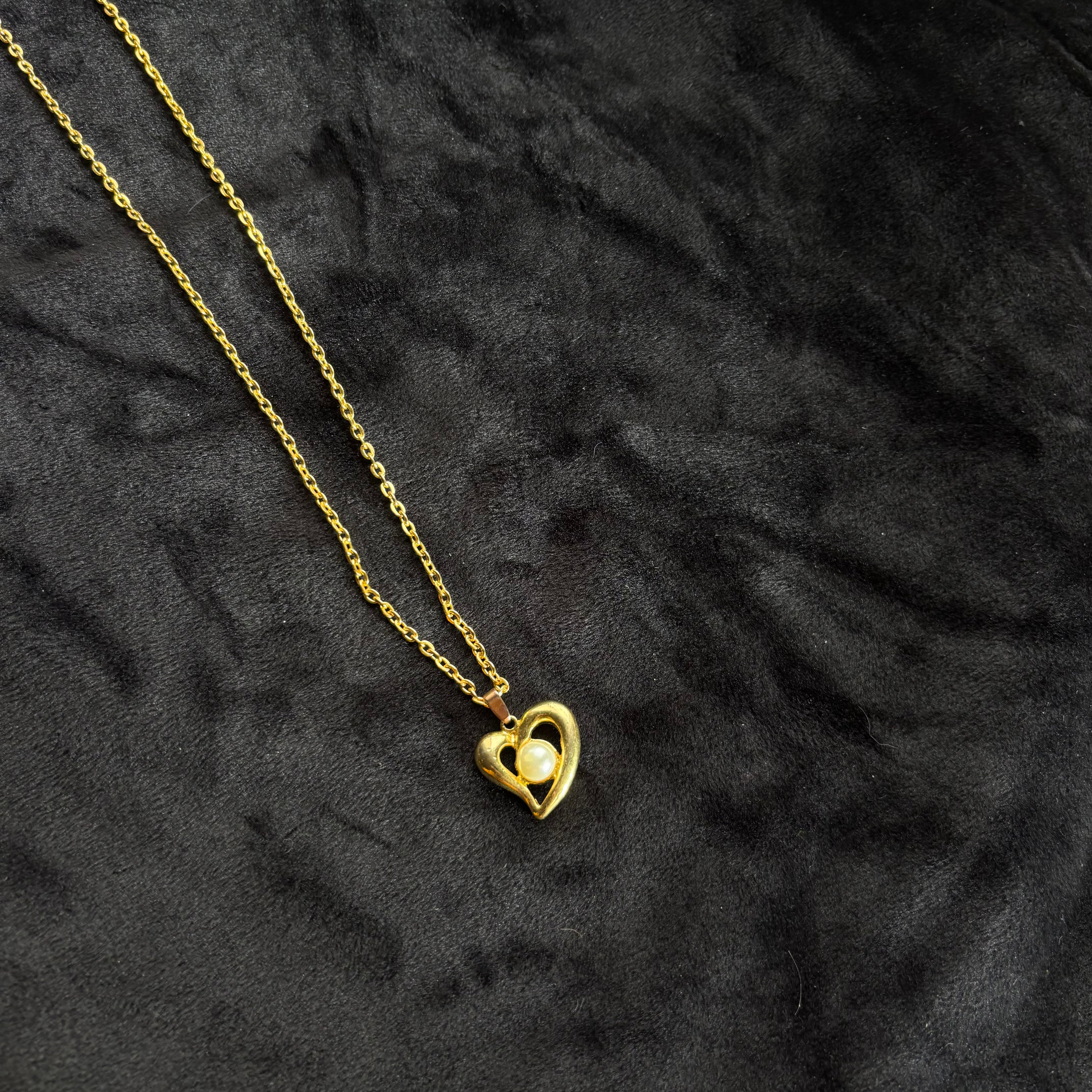 Faux Pearl Goldtone Necklace